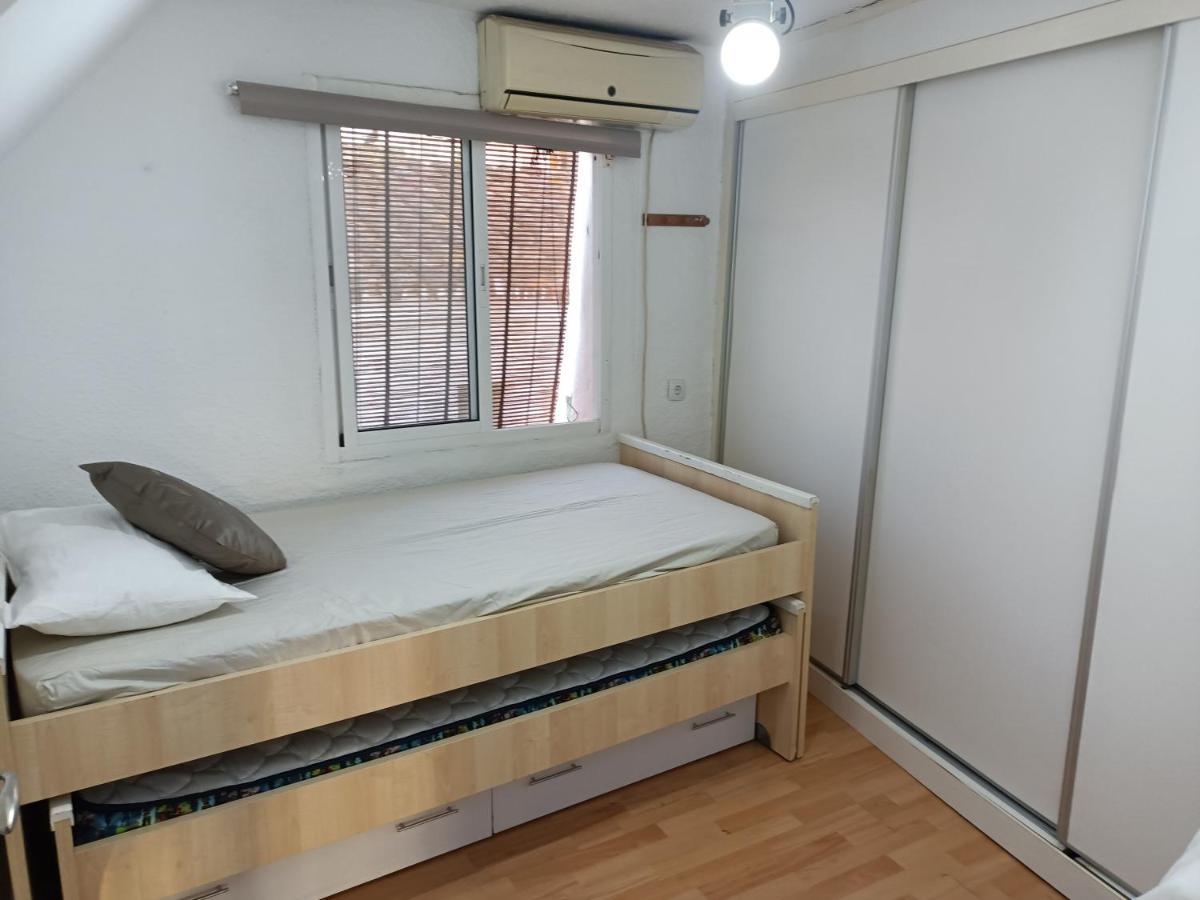 Coqueto Apartamento En Playa-centro De Apartamento *